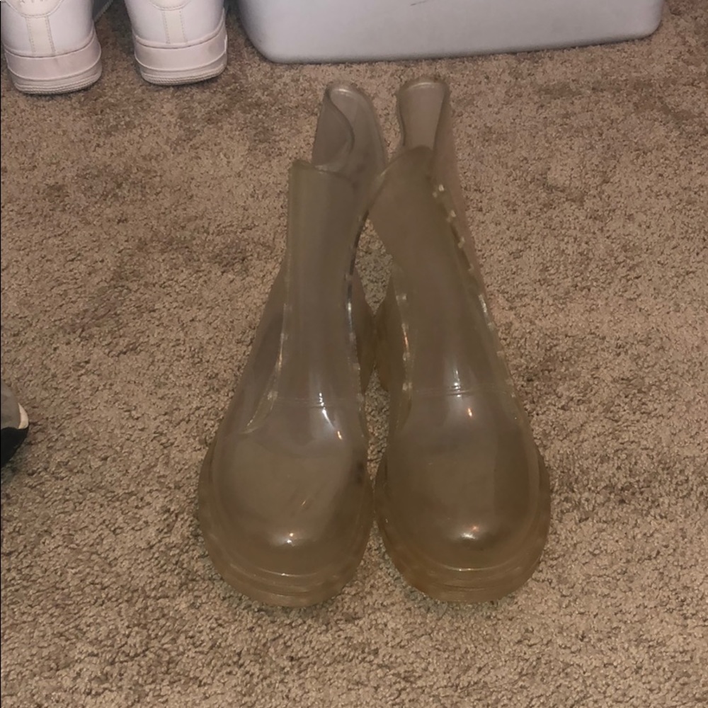 CLEAR BOOTS